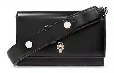 Alexander McQueen Skull