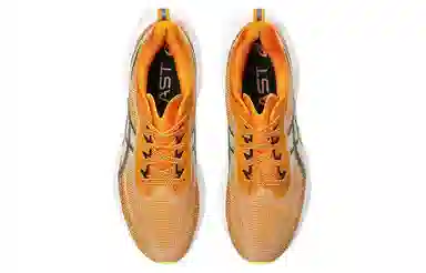 Asics Novablast 3 LE