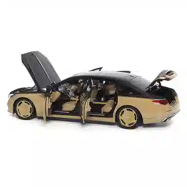Almost Real 118 S680 2021