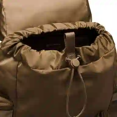 lululemon 14L Wunderlust Logo