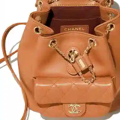CHANEL 24P