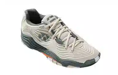 YONEX
