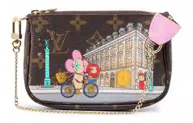 Louis Vuitton Pochette Accessories