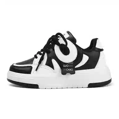 PLAY COBBLER PU Thick Sole Low Top Sneakers