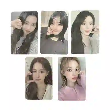 CUBE Entertainment (G)I-DLE 22 EL1.0 (G)I-DLE