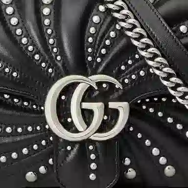 GUCCI GG Marmont Logo