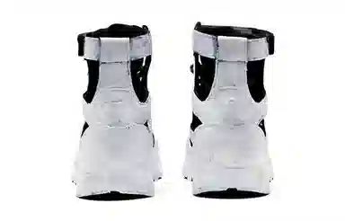Reebok x Maison Margiela Tabi