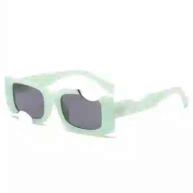SOMAN UV400