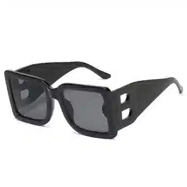 SOMAN UV400