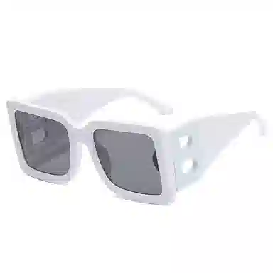 SOMAN UV400