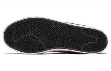 Nike Blazer SB BLAZER MID XT