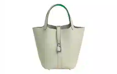 HERMES Picotin Lock 18 TC