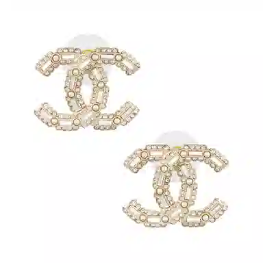 CHANEL C