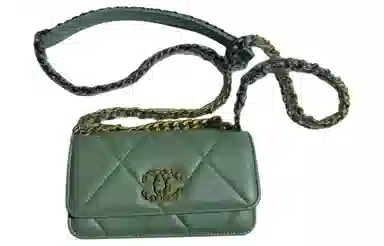 CHANEL 19Bag Mini
