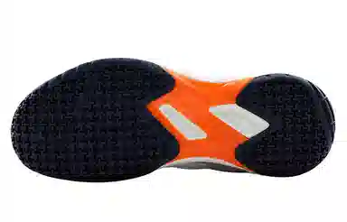 YONEX