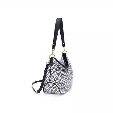 LUCKY DIAMOND pu