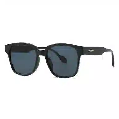 SOMAN UV400