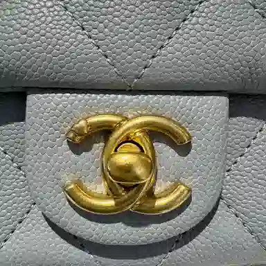 CHANEL 24P