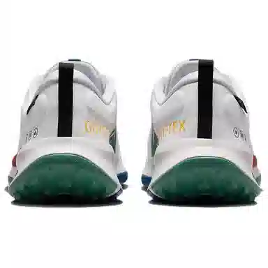Nike Juniper Trail