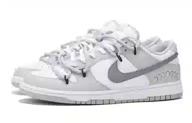 Nike Dunk Low vibe