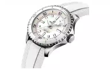 Breitling Superocean A17377211A1S1