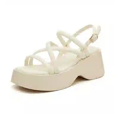DAPHNE PU