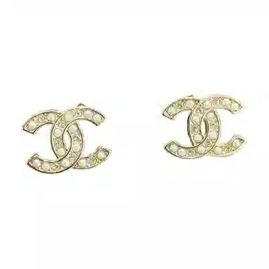 CHANEL C Logo