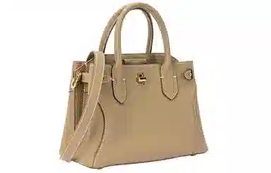VANESSA HOGAN VH