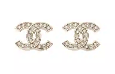 CHANEL C Logo