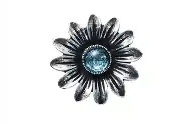 Gucci Double G Daisy Silver Earrings