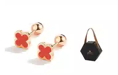 GIFU 18k Clover Earrings