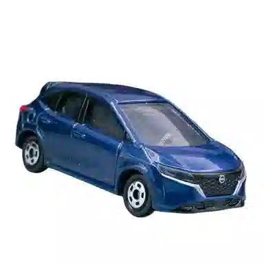 TAKARA TOMY NISSAN NOTE
