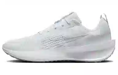 Nike Interact Run White