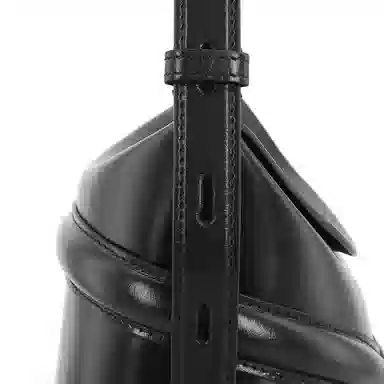 Alexander McQueen THE CURVE BAG Logo