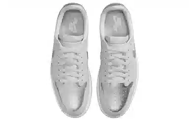 Jordan Air Jordan 1 Low OG Metallic Silver
