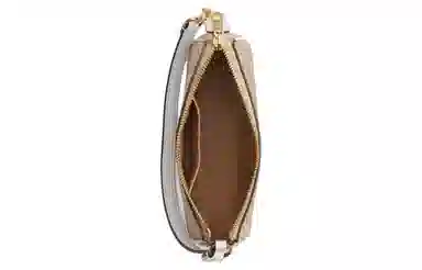 COACH Nolita 19 Logo PVC