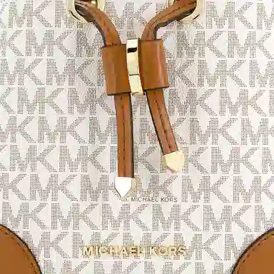 MICHAEL KORS MK Mercer Gallery