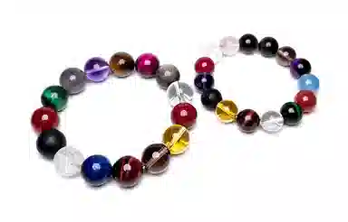 MOUNTAINS AND MANS 18