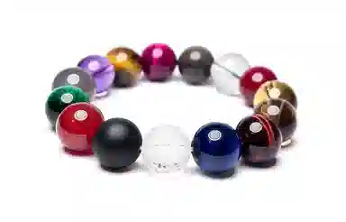 MOUNTAINS AND MANS 18