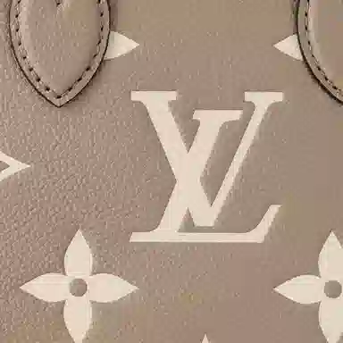 Louis Vuitton Onthego BB Dove Grey Cream
