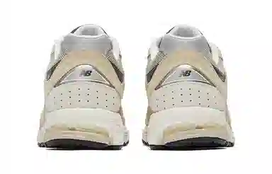 New Balance 2002R Beige