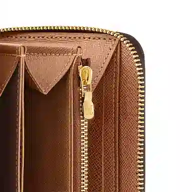 LOUIS VUITTON LV