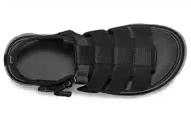 UGG Cora