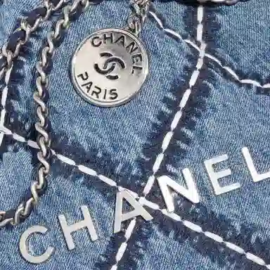 CHANEL 24P Logo