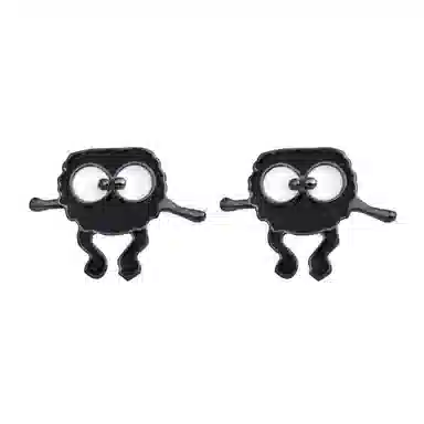 UTD 925 Silver Stud Earrings