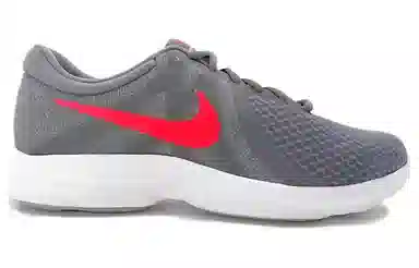 Nike REVOLUTION 4
