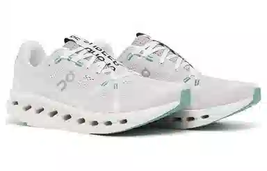 On Cloudsurfer