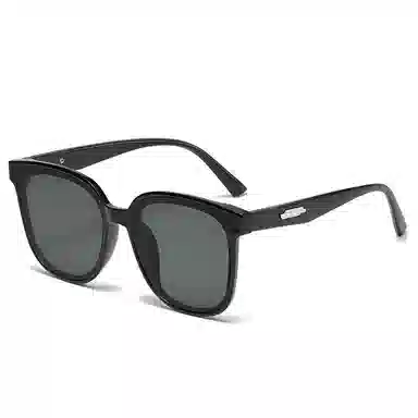 SOMAN UV400