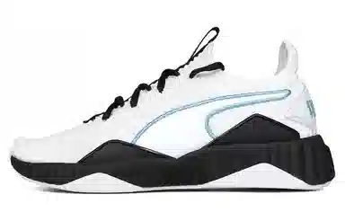 PUMA Defy