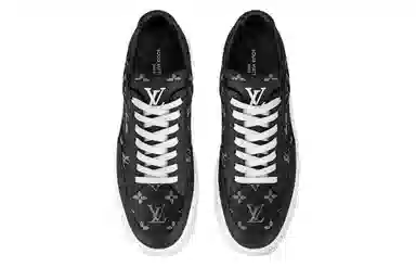 LOUIS VUITTON Beverly Hills